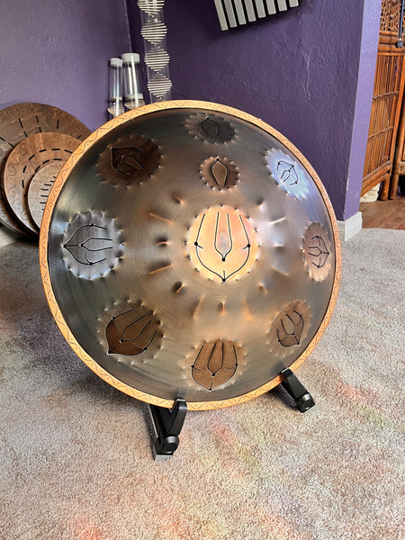 Lightweight Folding Stands for Rav Drums, Handpans etc